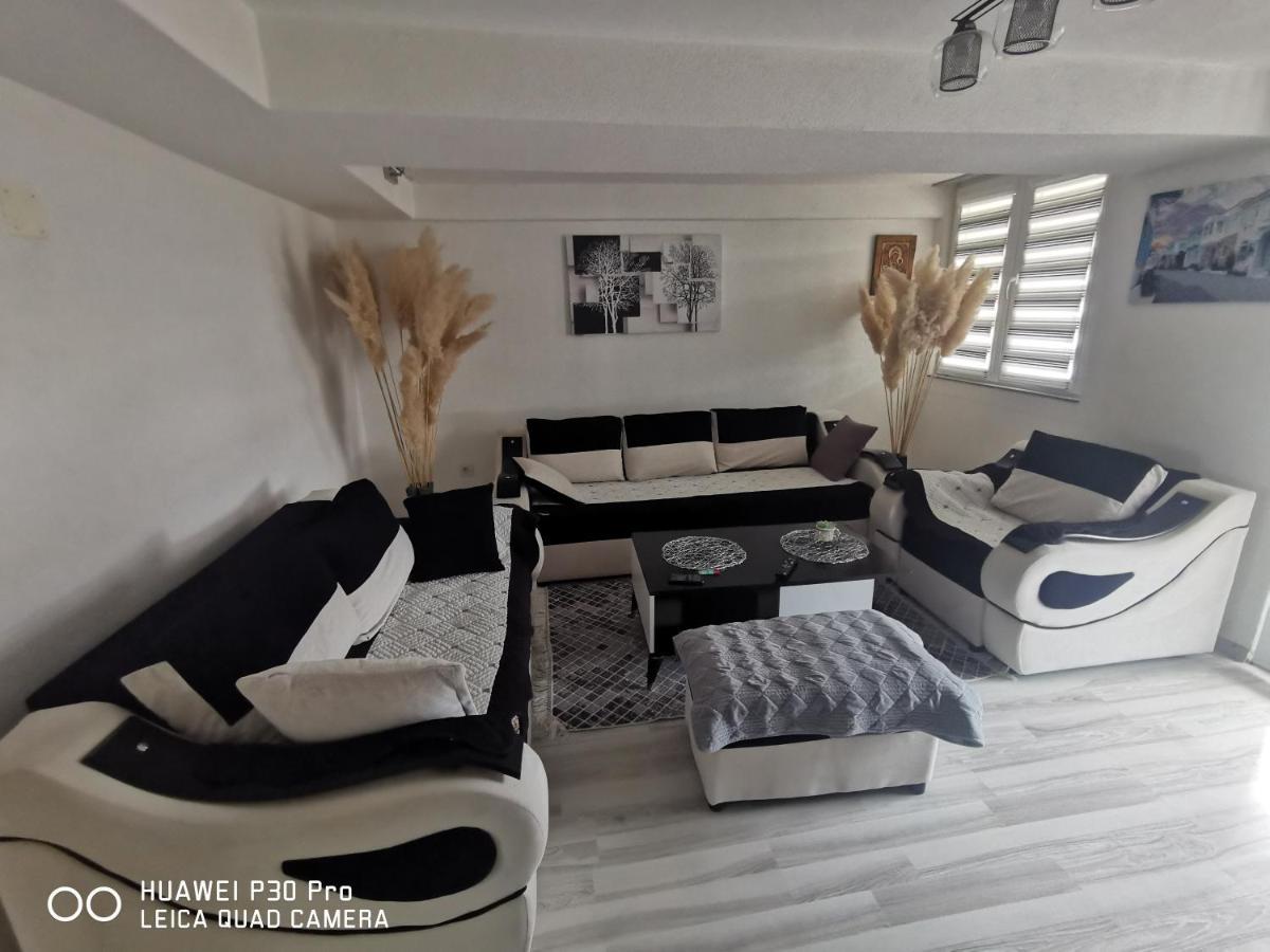 Center Struga Apartment Екстериор снимка